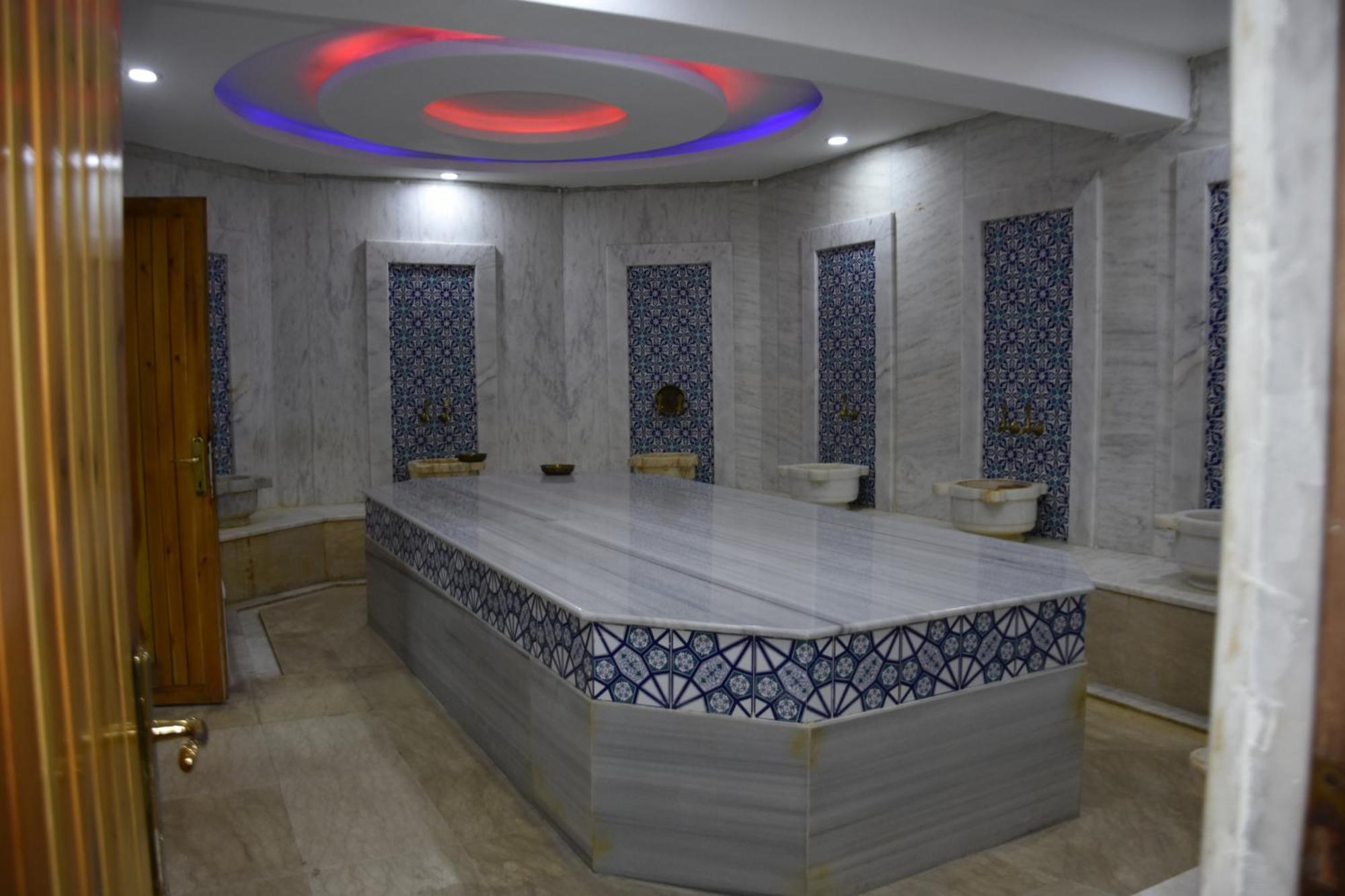 Malabadi Hotel 迪亚巴克尔 外观 照片